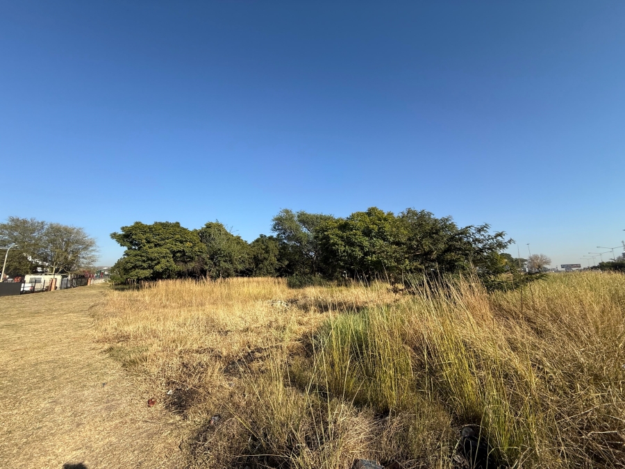 Commercial Property for Sale in Waterval East North West